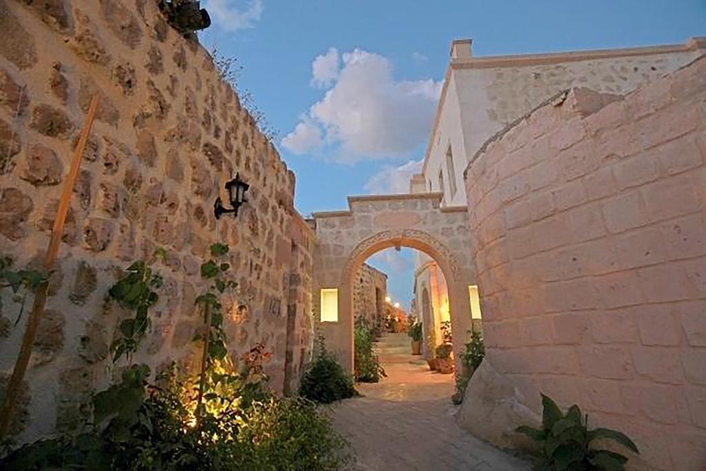 Blue Valley Cave Hotel Ürgüp Exterior foto